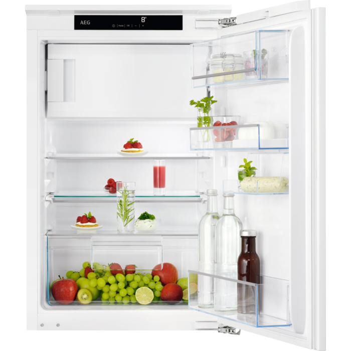 Einbaukühlschrank / 880 mm / 4-Sterne-Gefrierfach / 118 L / Festtür