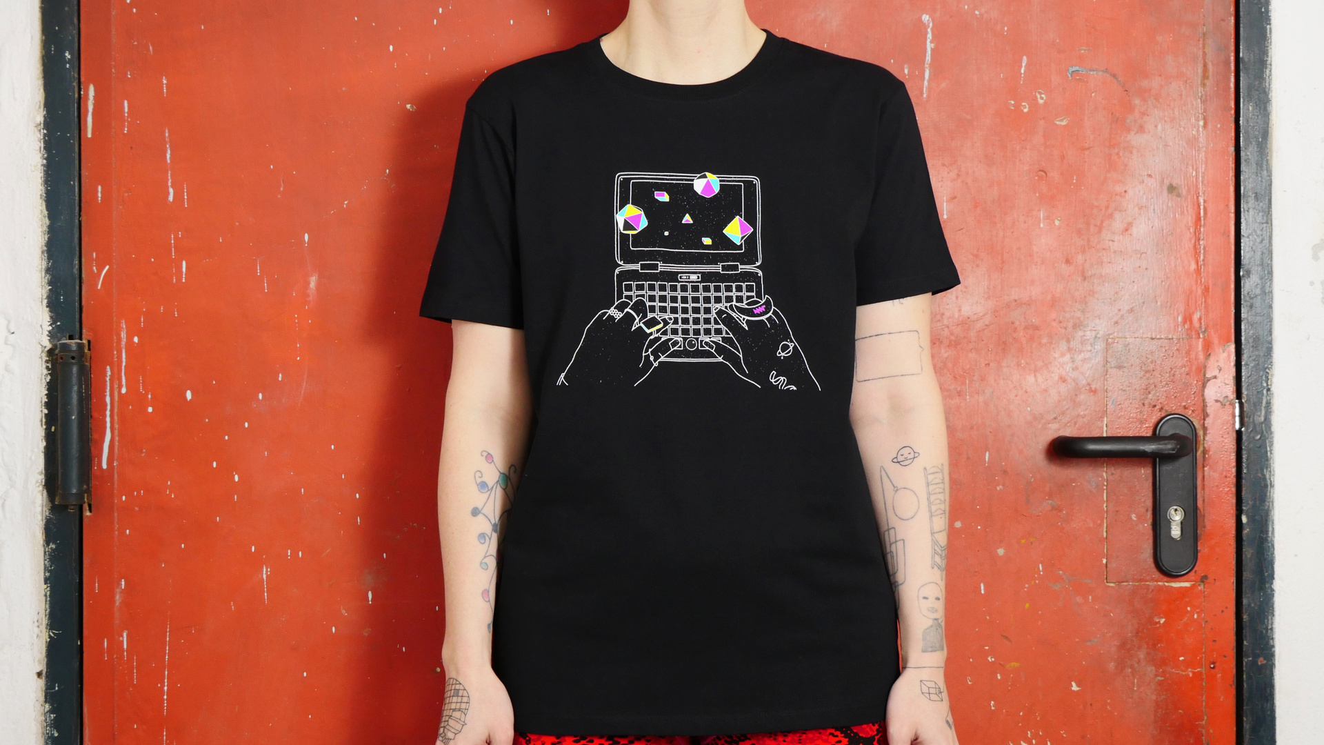 MNT Pocket Reform T-Shirt (Magic)